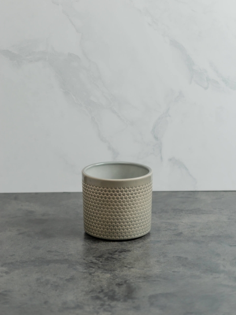 GREY CERAMIC POT