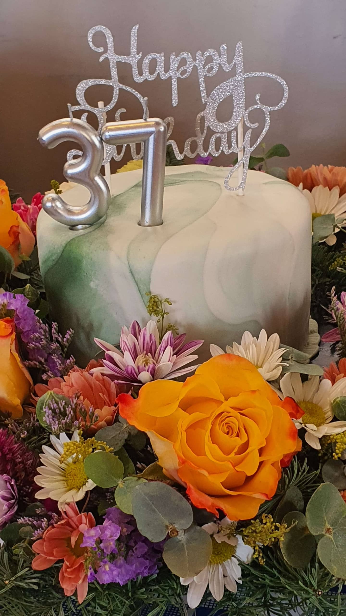 Luxury Floral Birthday Cake Décor